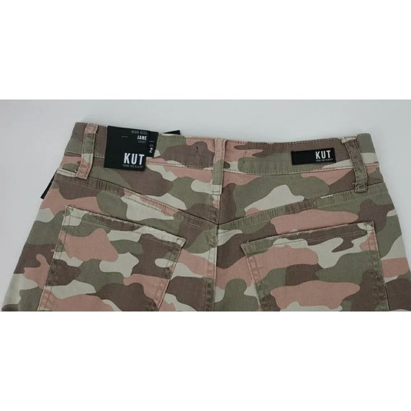 KUT from the Kloth Jane High-Rise Camo Fray Hem Shorts Size 2 NWT - Picture 5 of 10